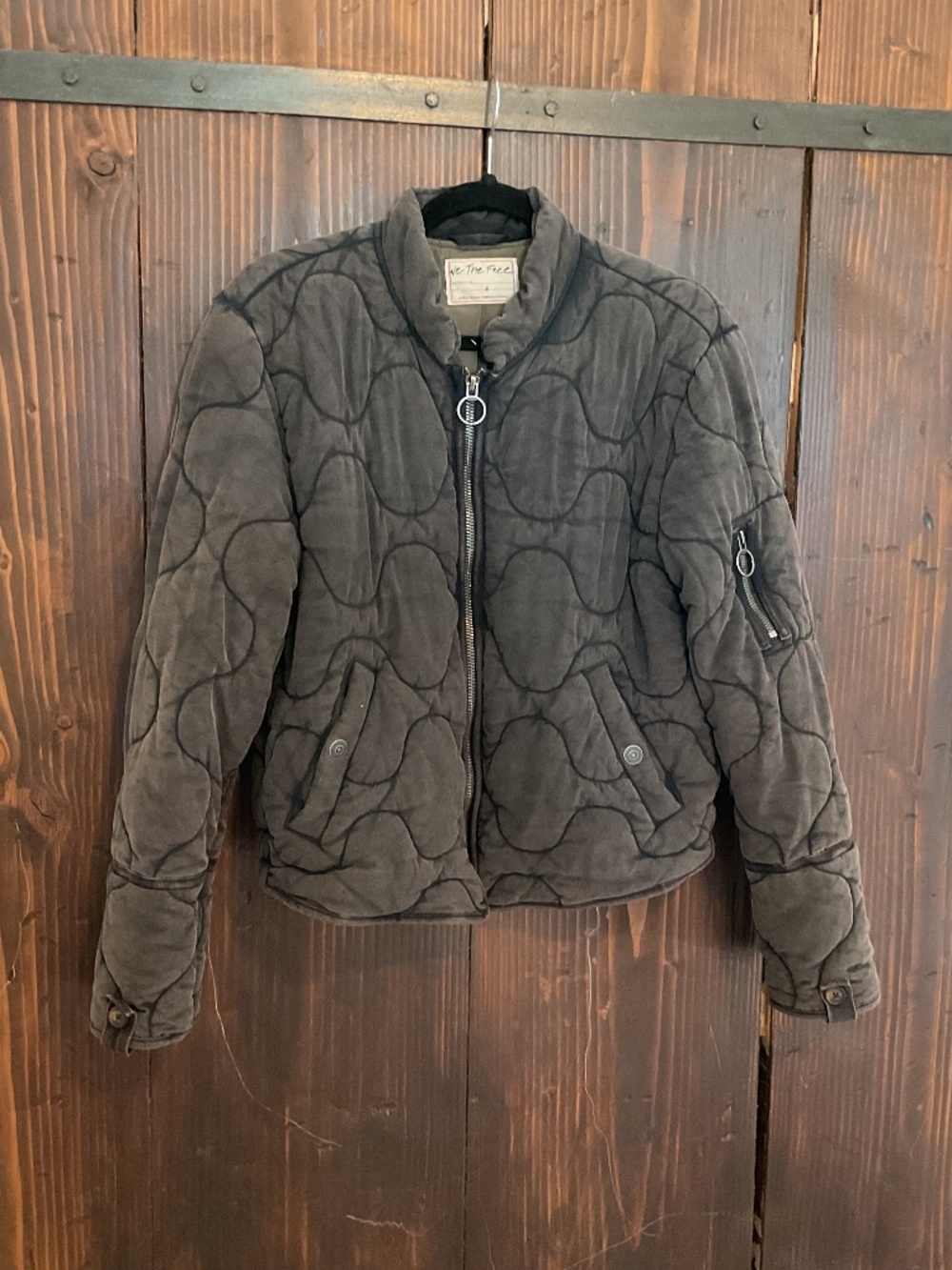 We the free puffy black jacket